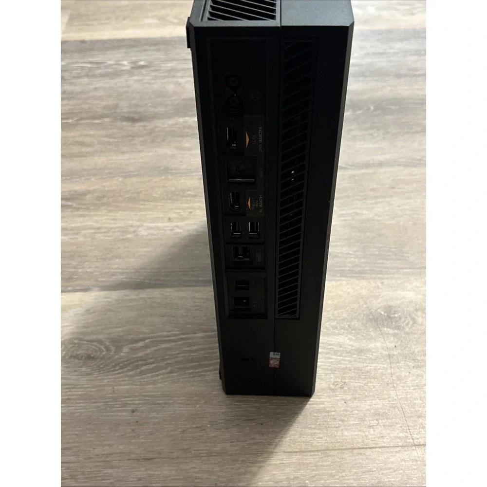 Original Microsoft Xbox One 500GB Console (Model 1540) with Wireless Controller
